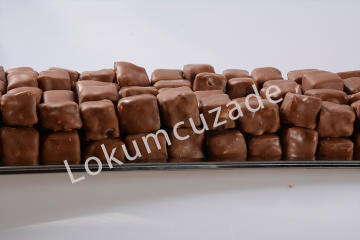 Fıstıklı Çikolata Kaplı Lokum 140 Gr